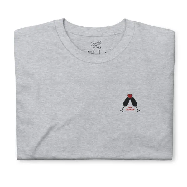 T-shirt Unisexe Ivre d'amour – Image 4